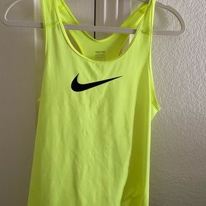 nike pro workout tank